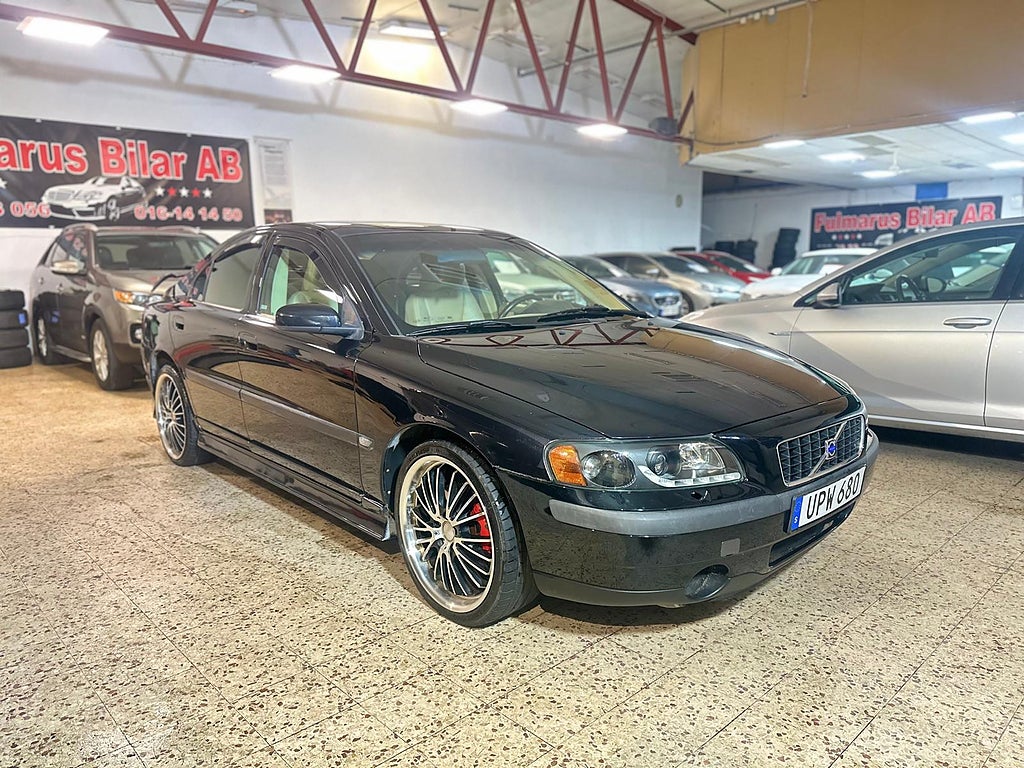 Volvo S60 T5 Business  Besiktigad & Ny Servad 