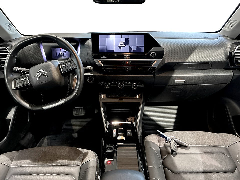 Bild på Citroen C4 Shine 1.2 PT 130hk Aut B-KAMERA HEAD UP-DISPLAY