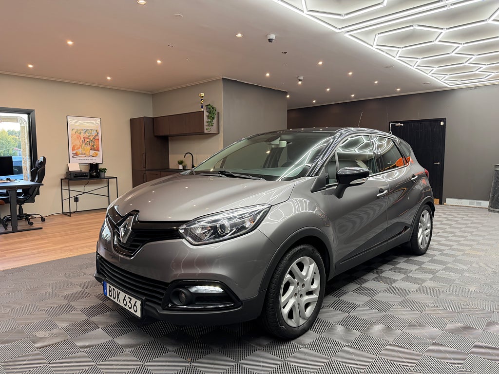 Renault Captur 0.9 TCe Euro 5 | M&K VÄRM | DRAG | FÅ BRUKARE | SOV