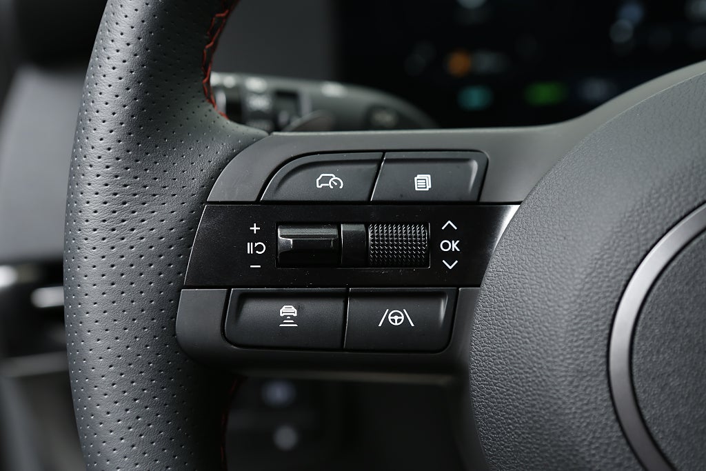 Hyundai Tucson Plug-in 4WD N-Line 0,99% Räntekampanj - I lager 2027