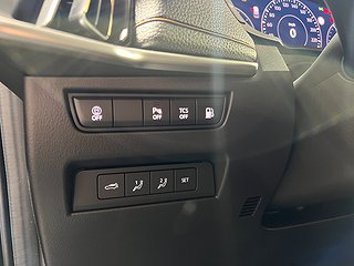 SUV Mazda CX-60 13 av 19