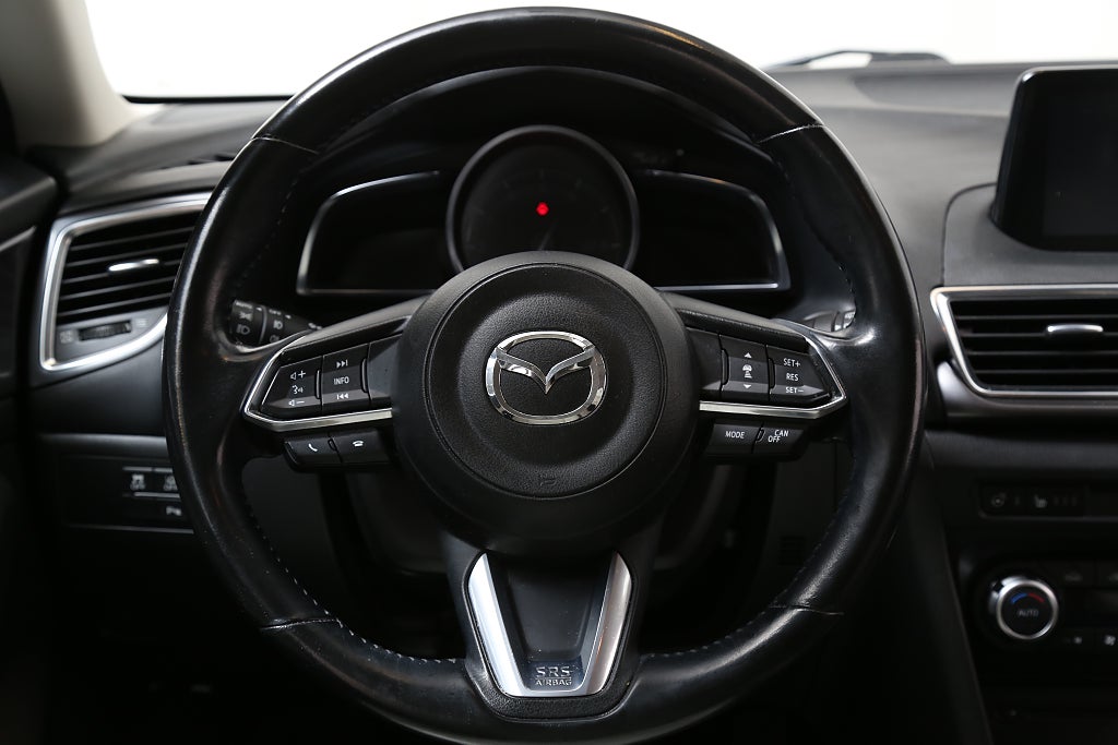 Mazda 3 Sport 2,0 165hk | Optimum | Off- White | Bose | HUD | 2017