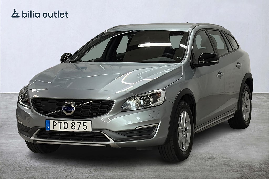 Volvo V60 Cross Country D3 aut Momentum BE 150hk Navi P-värm PDC KamremBytt