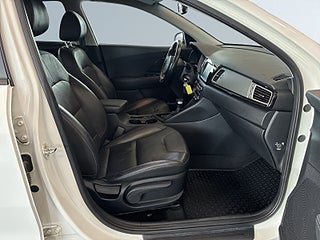 Kia Niro Hybrid DCT Advance Plus Kamera/Carplay/Skinn/Dragkrok – bild 10