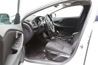 Halvkombi Volvo V40 7 av 23