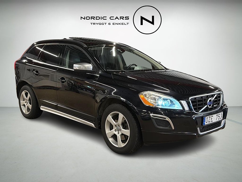 Volvo XC60 D4 AWD Geartronic R-Design 163 HK Keyless Drag PDC Pano