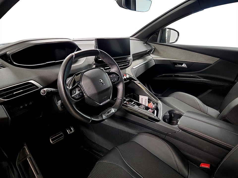 Bild på Peugeot 3008 GT Black Pack 1.2 PT 130hk Aut - B-KAMERA, CARPLAY