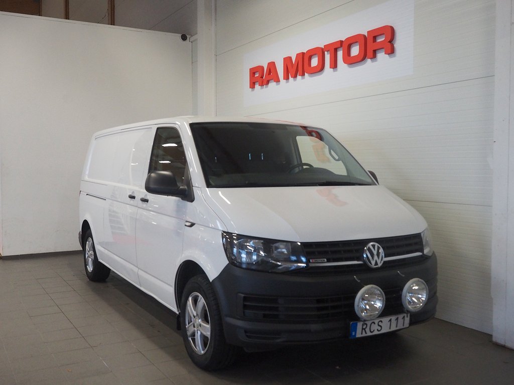 Volkswagen Transporter T32 2.0 TDI 4M | D-värm | Drag | MOMS 2016