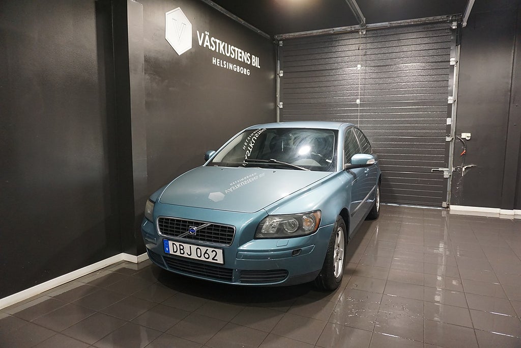 Volvo S40 1.8F Manuell, Ny Bes, M-Värm 125hk