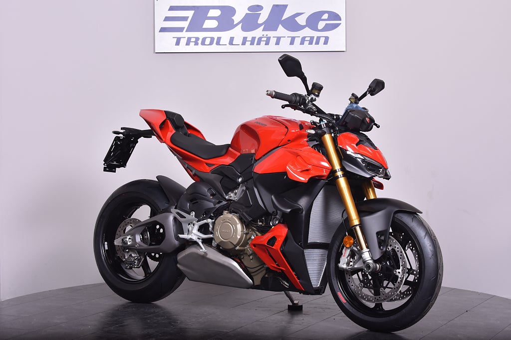 Ducati Streetfighter V4S Spara 34 100:- / Fabriksny Omg lev!