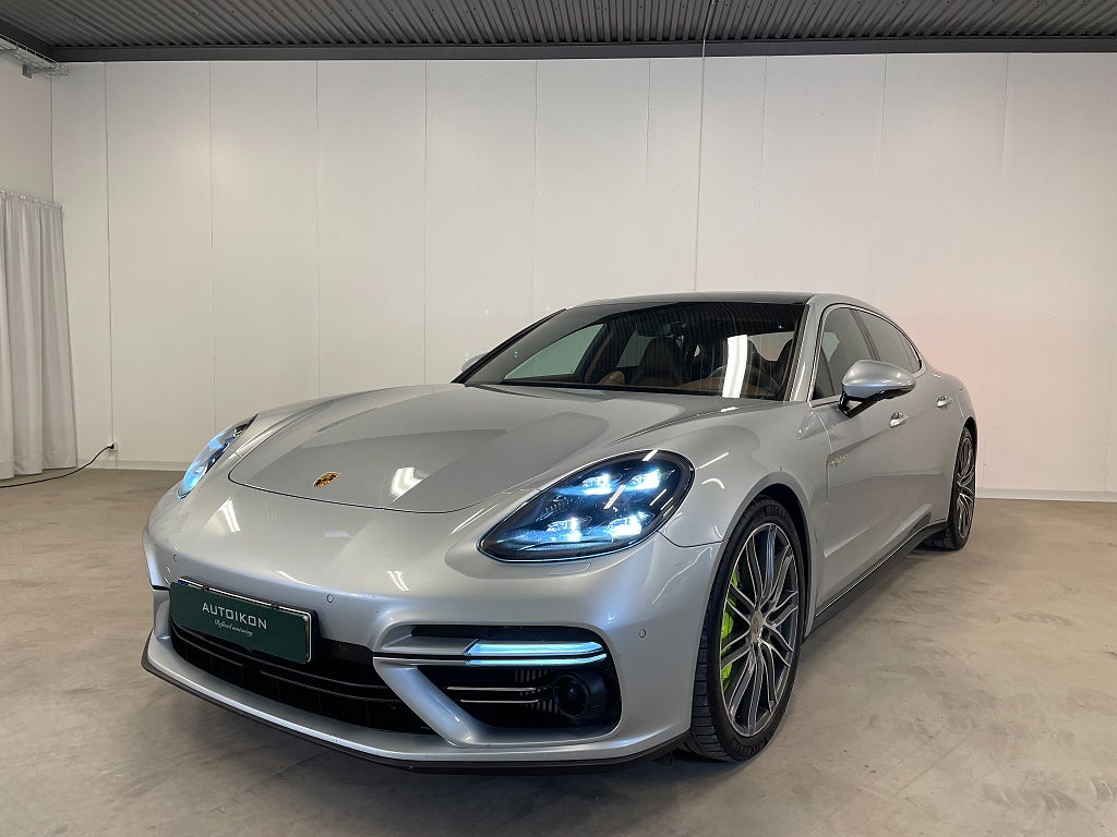 Porsche Panamera Turbo S E-Hybrid Executive Long Wheel Base