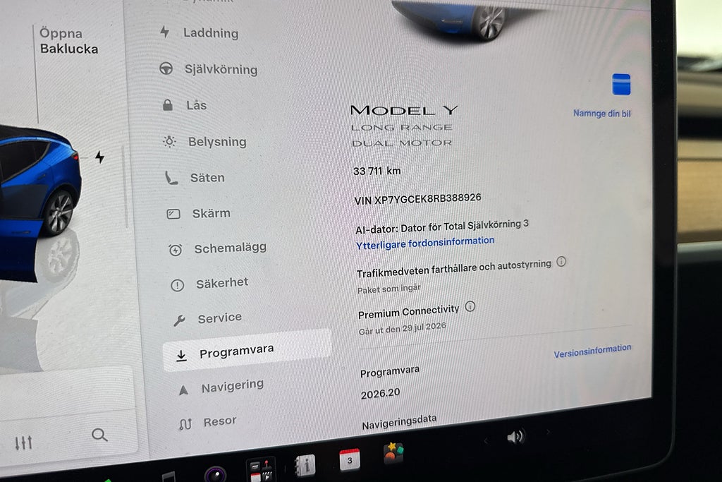 Tesla Model Y 2024