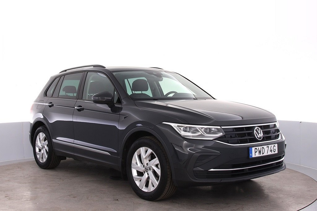 Volkswagen Tiguan TSI 150Hk DSG Digital/Värmare/Panorama/Dragkrok