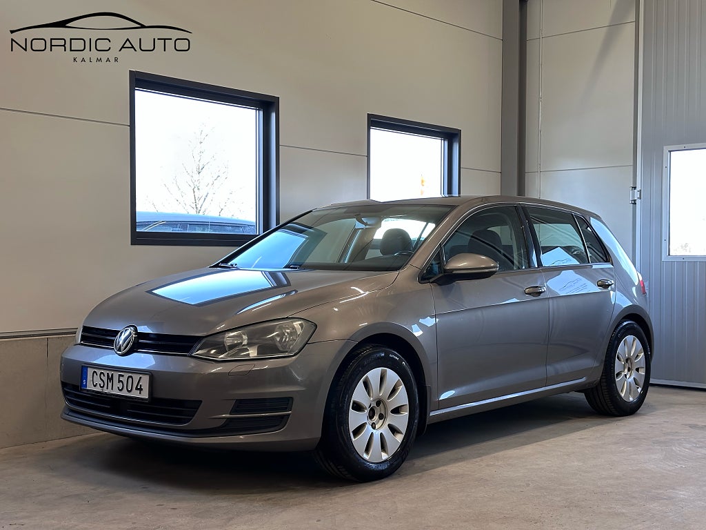 Volkswagen Golf 5-dörrar 1.2 TSI *Dragkrok*backkamera* Masters Euro 5