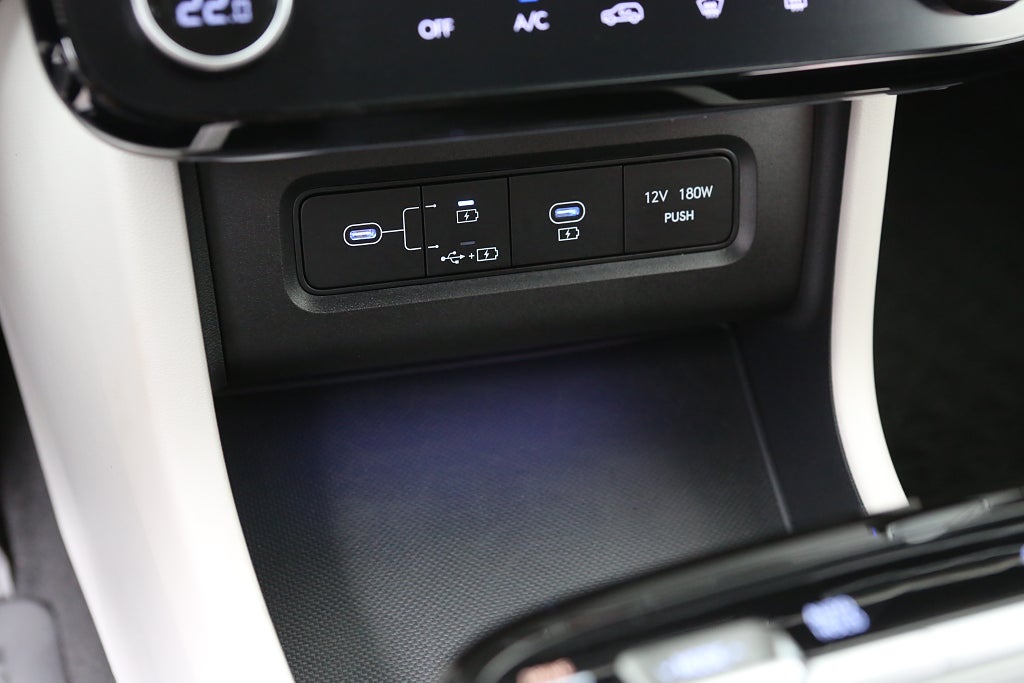 Hyundai Tucson Hybrid 4WD Essential 2027