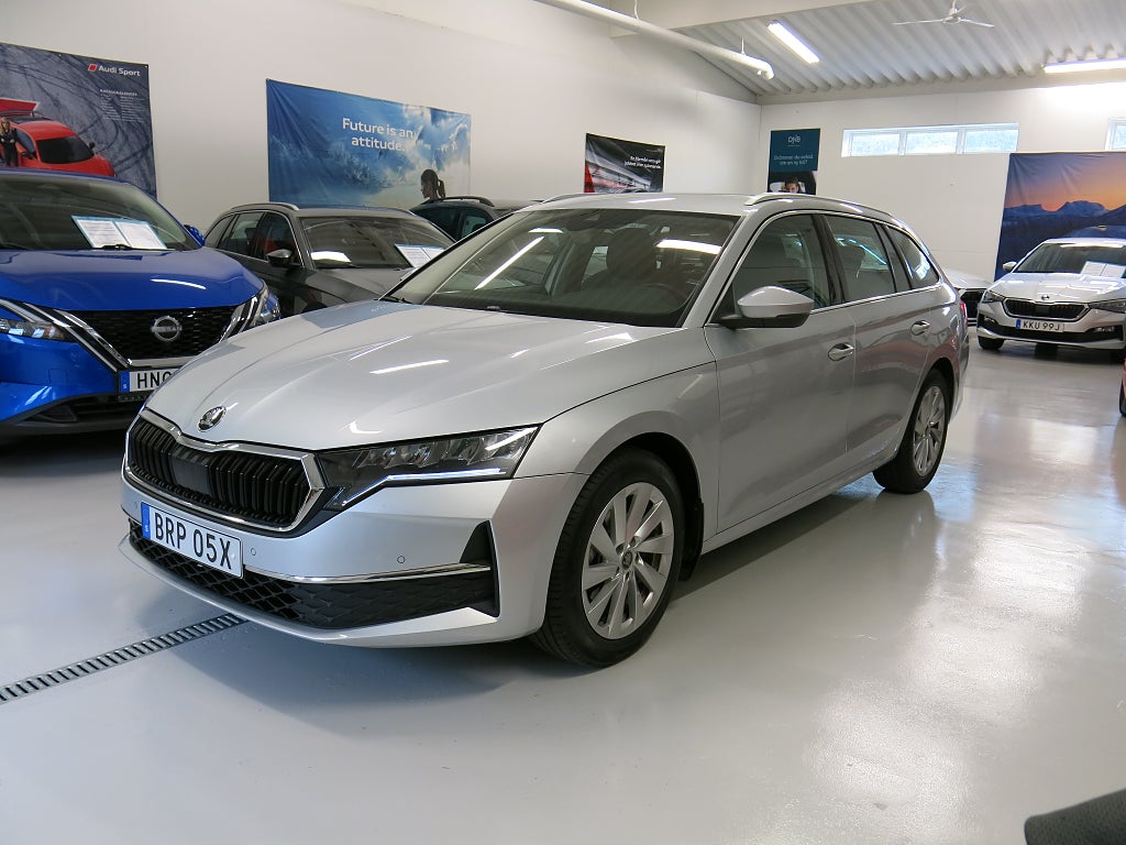 Skoda Octavia Kombi Selection 1.5 TSI mHEV /MOMS/ DSG7 Värmare