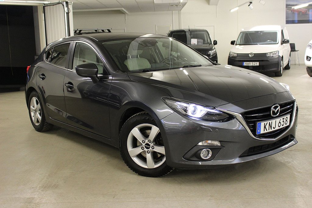 Mazda 3 Optimum 2.0 165hk - Off-white Skinn
