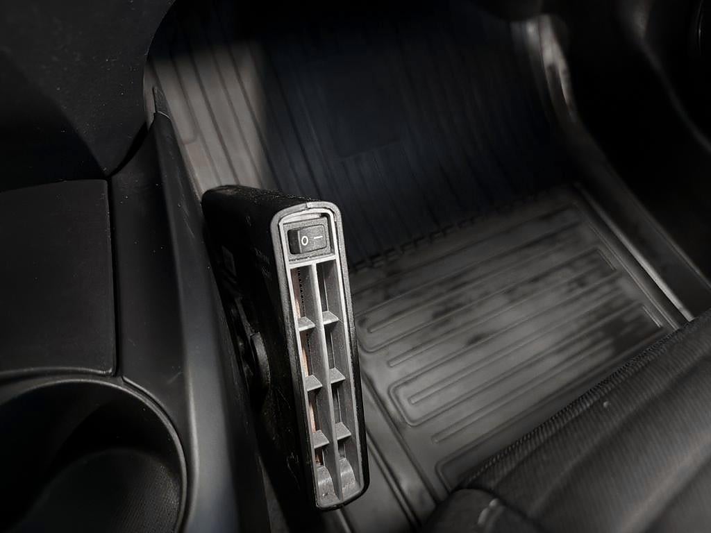 Toyota Yaris 2019 - miniatyr 12