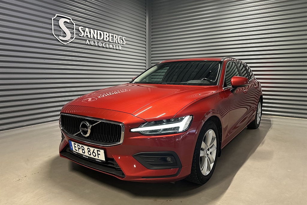 Volvo V60 D4 Momentum Backkamera Navi Keyless Drag Eu6