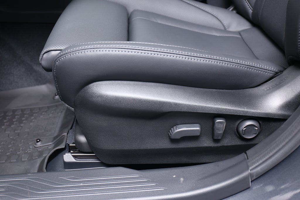 Subaru Outback Limited| 3 fria Service.