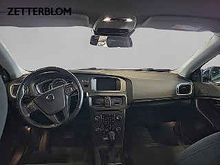 Halvkombi Volvo V40 Cross Country 10 av 13