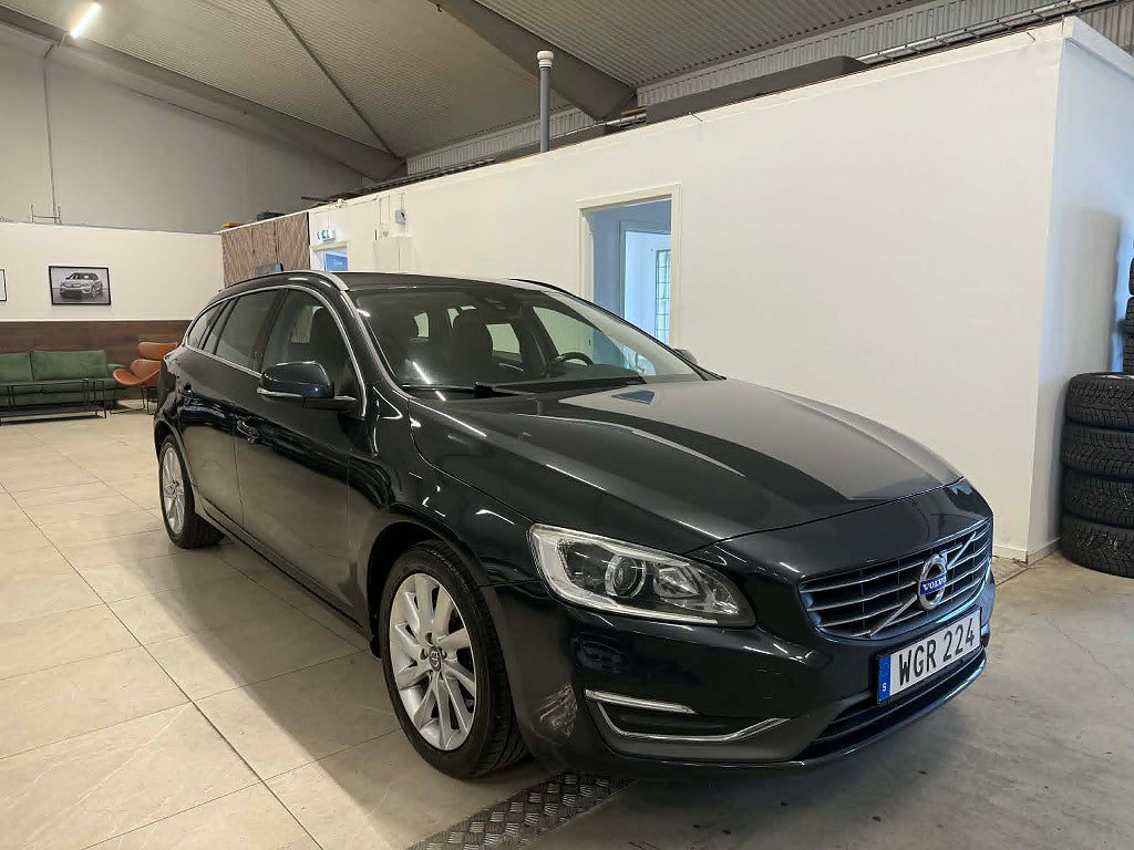 Volvo V60 T4F Automat GPS Bluetooth Fullservad Dragkrok Euro 5