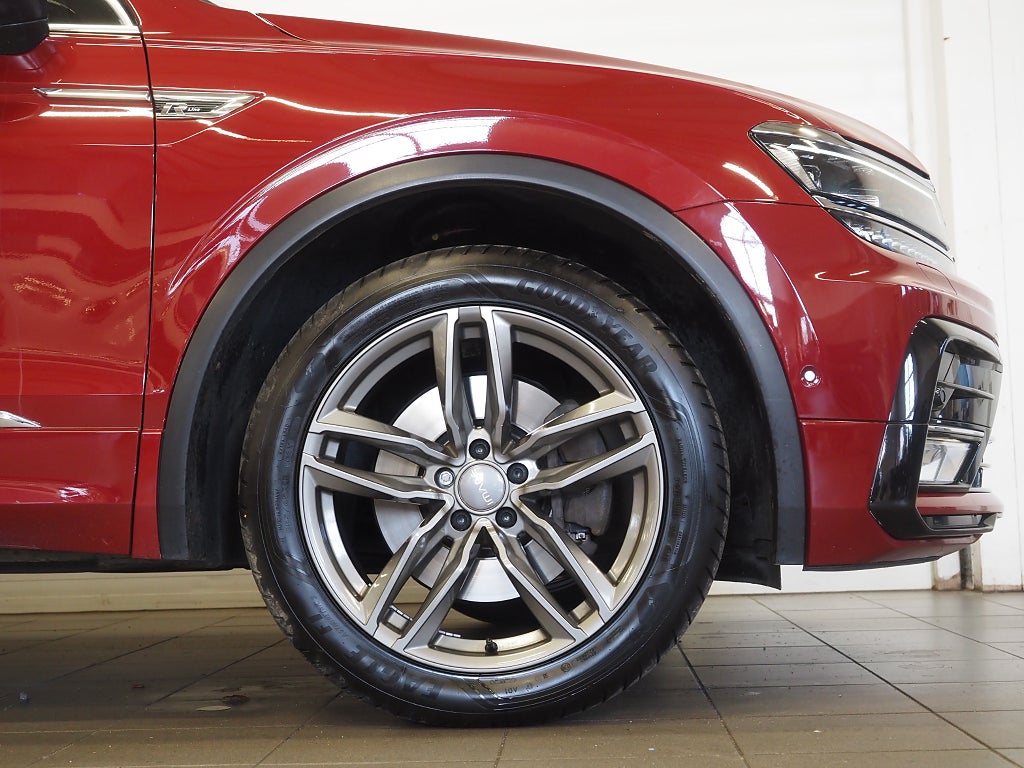 Volkswagen Tiguan TDI 190hk 4M R-Line |D-värm|Drag|Cockpit| 2017