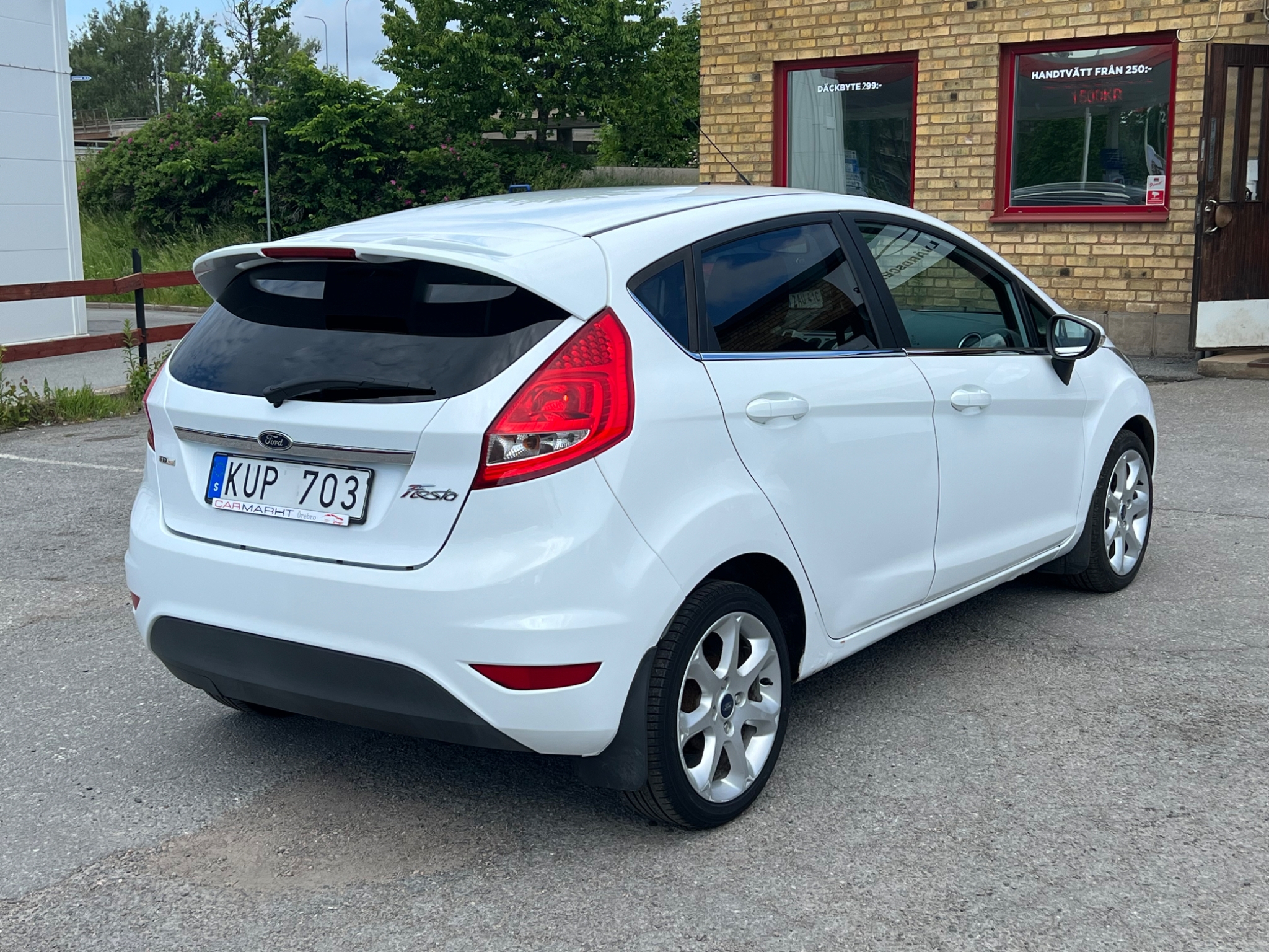 Ford Fiesta 2010, bild 5/49