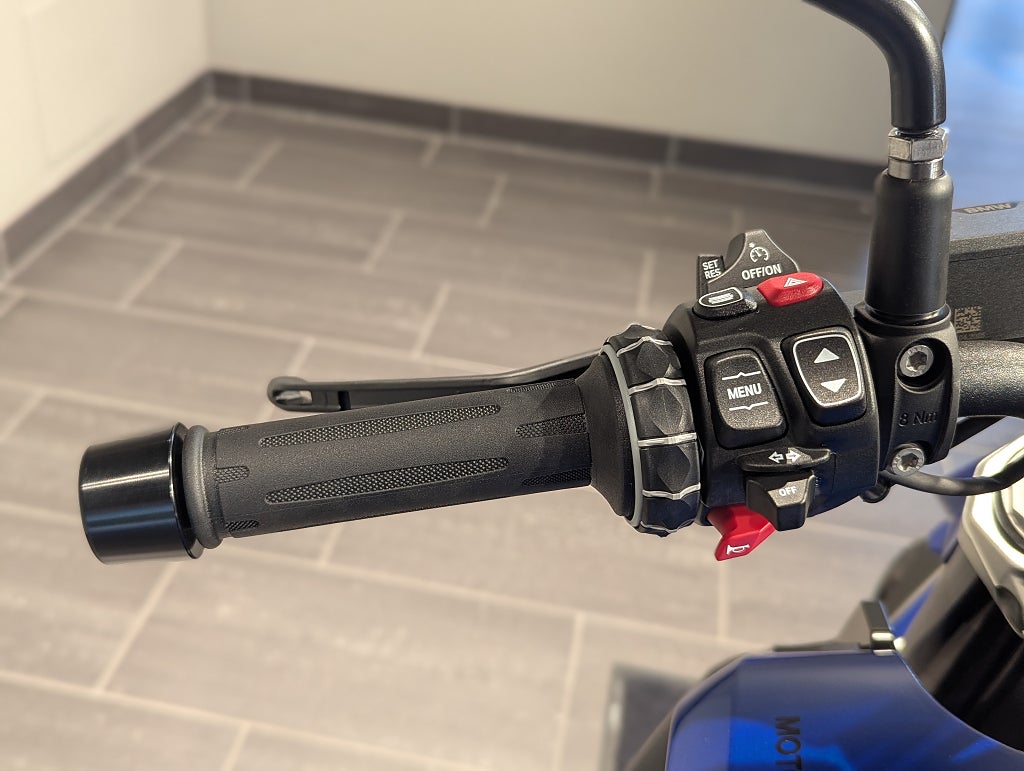 BMW R1300R /DEMO-Kampanj/SPARA: 33.795kr!/Ca 100 mil