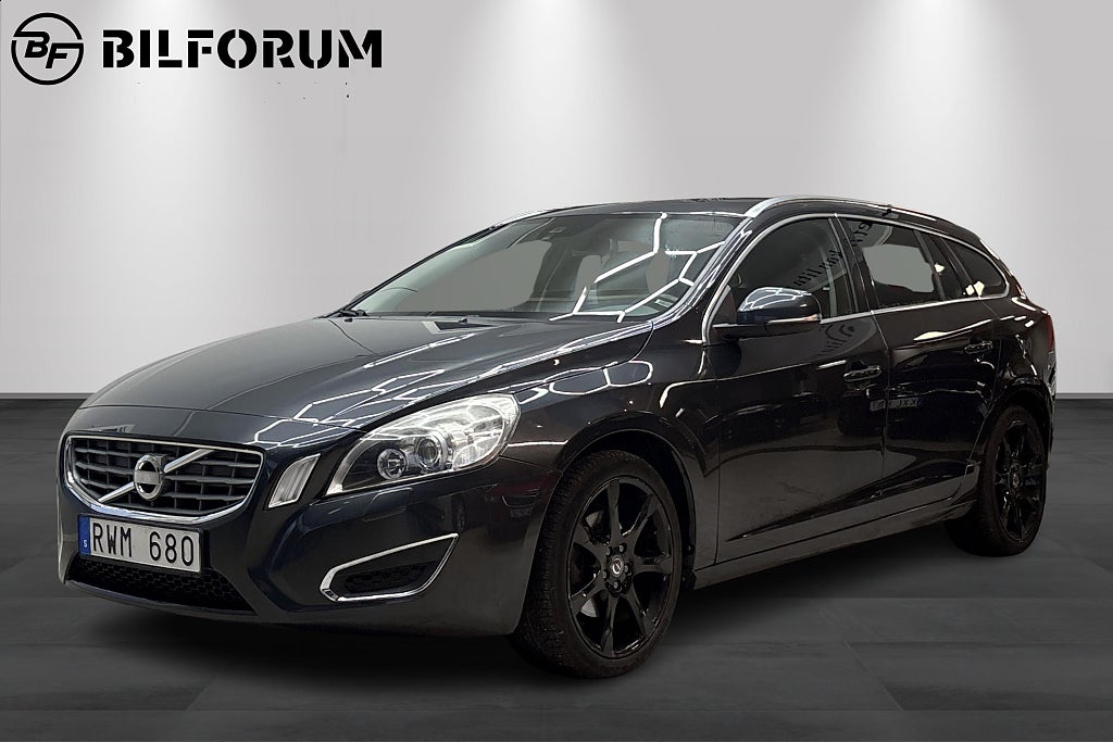 Volvo V60 D2 Summum Värmare Nyservad 1-brukare LÅG MILAD