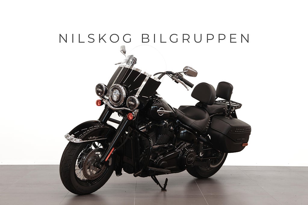 Harley-Davidson FLHCS | Jekill & Hyde | Milwaukee-Eight 114” | Fr. 1433:-/mån