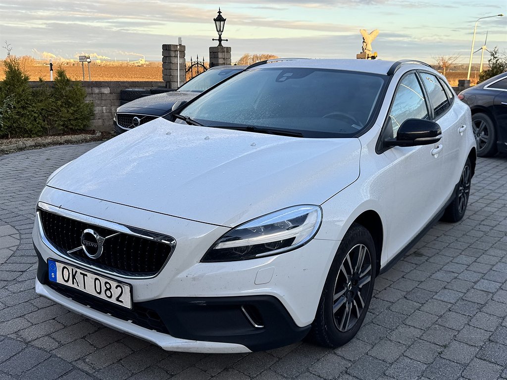 Volvo V40 Cross Country D3 Geartronic, 150hk Momentum