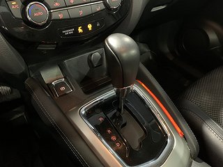 SUV Nissan Qashqai 10 av 21
