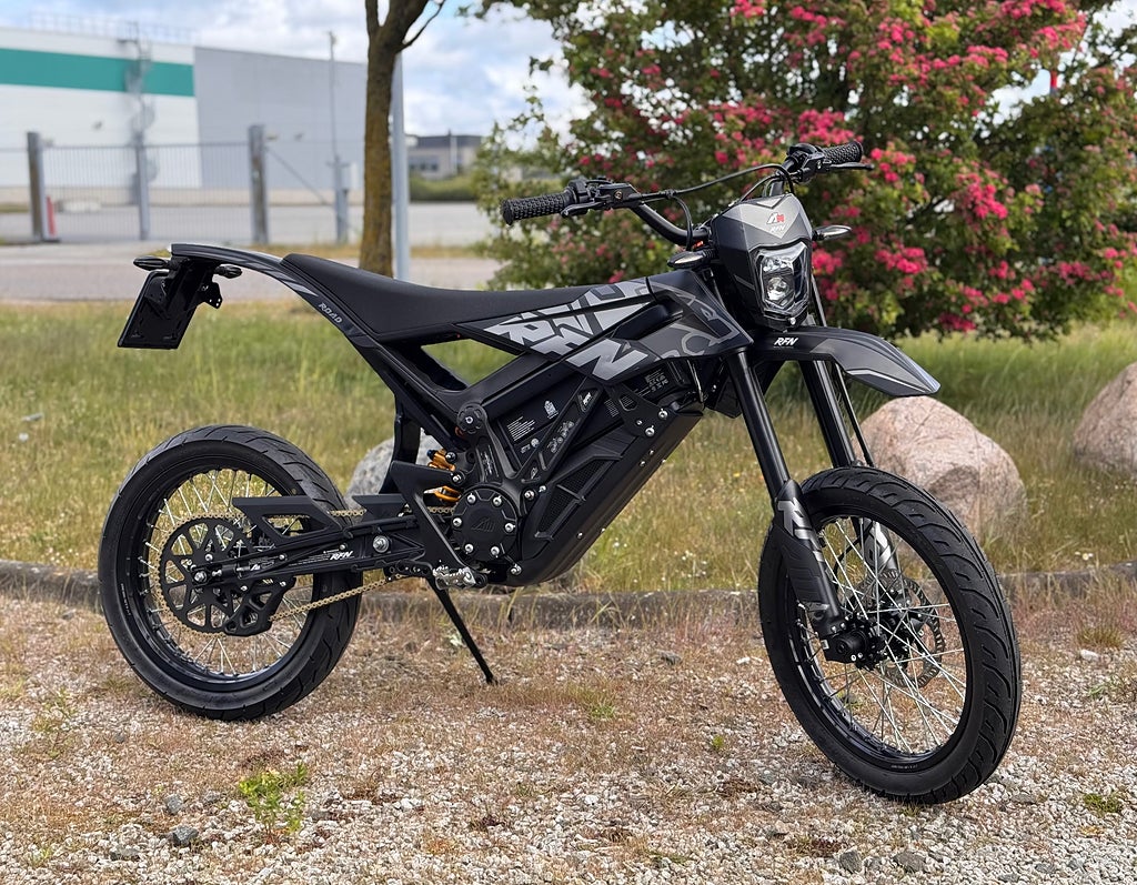 Rieju apollo RFN ARES EL-Motard 4000W 74V 43Ah