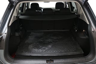 SUV Volkswagen Tiguan 15 av 36