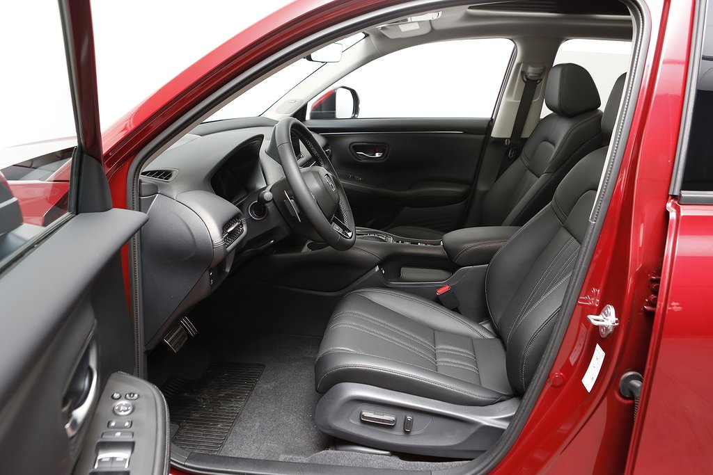 Honda ZR-V FullHybrid Advance i Lager| 5år Service+Vintehjul 2024