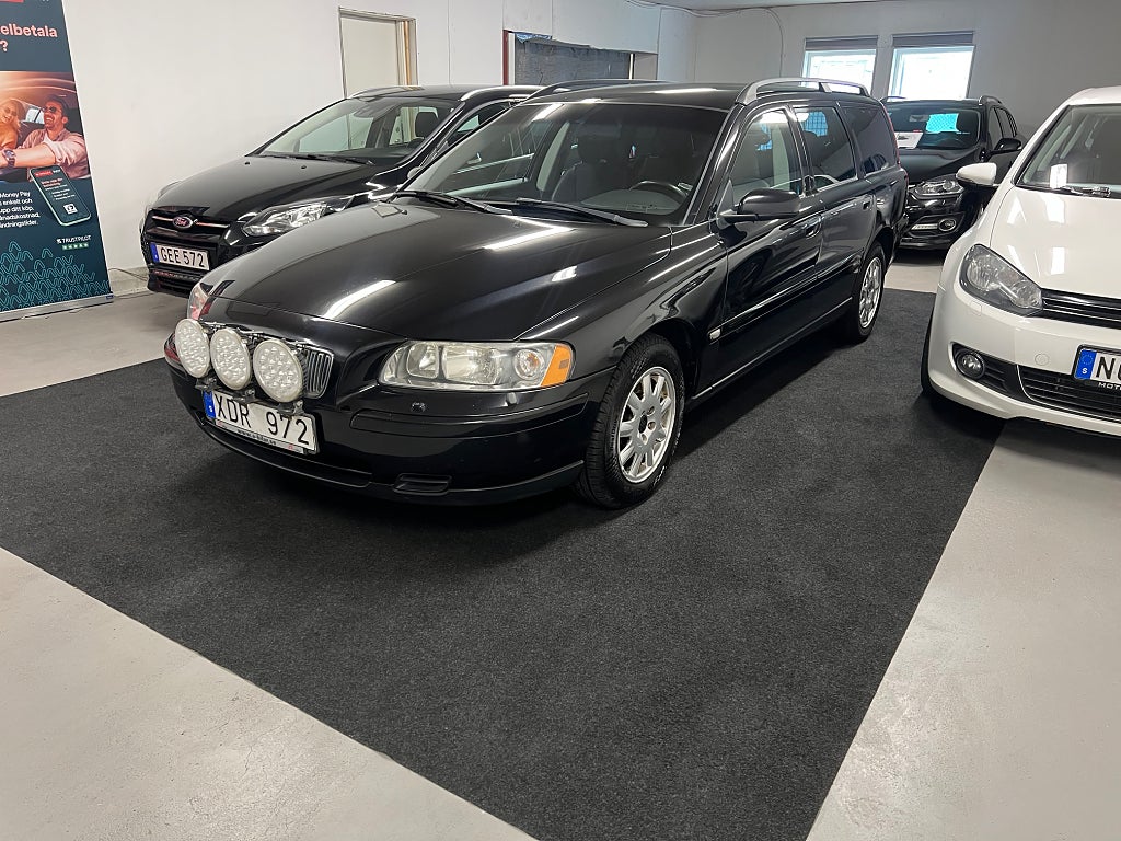 Volvo V70 2.4 Business Euro 4 Ny service