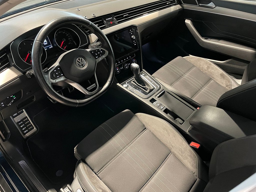 Volkswagen Passat Alltrack | 4WD | Värmare | Drag | Navi 2020