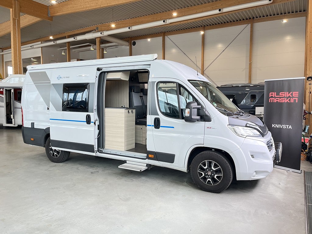 Sun Living V 65 SL / B-kort / Automat 9vxl / Långbädd / Dragkrok /