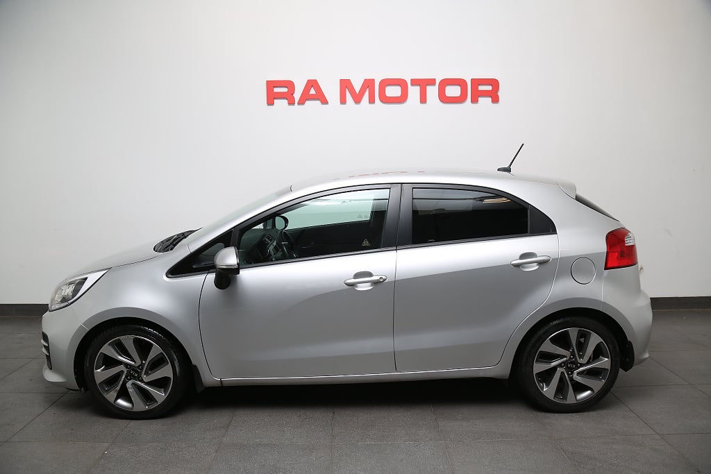 Kia Rio 1,2 84hk Special Edition 5dr Navi + Backkamera 2016