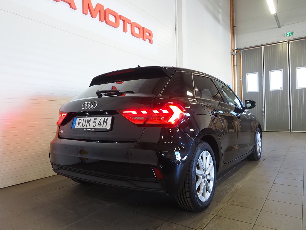 Audi A1 Sportback 30 TFSI 110hk Proline Motorvärmare 2021