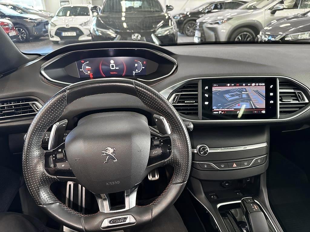 Peugeot 308 2020 - miniatyr 8