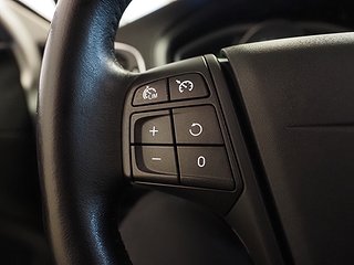 Halvkombi Volvo V40 18 av 23