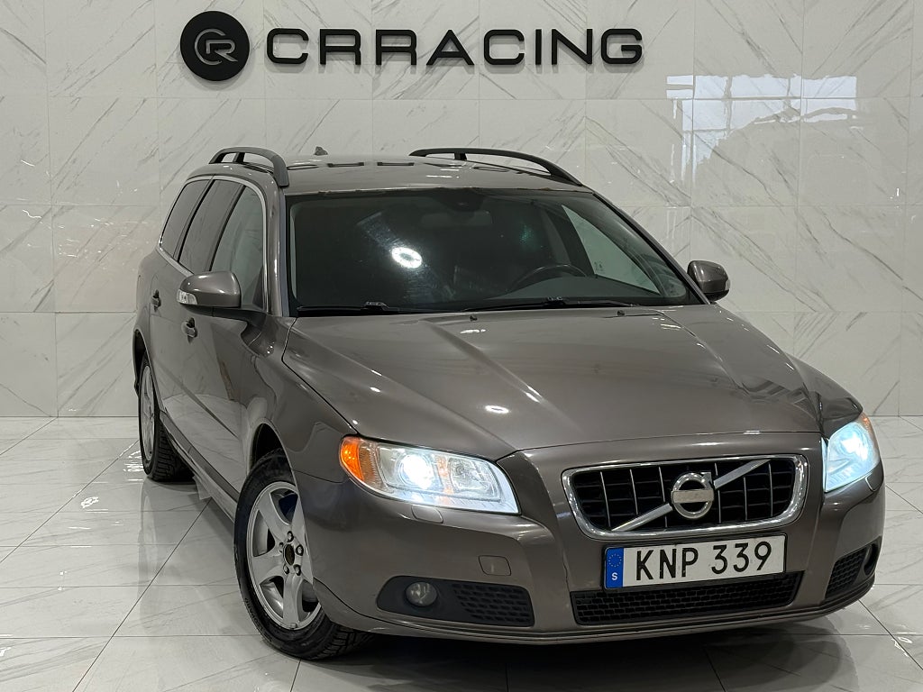 Volvo V70 2.4D Geartronic Momentum|Dragkrok|Nybes
