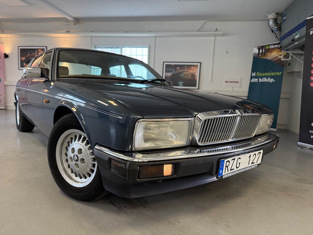 Jaguar XJ 4.0 ** Se skicket **