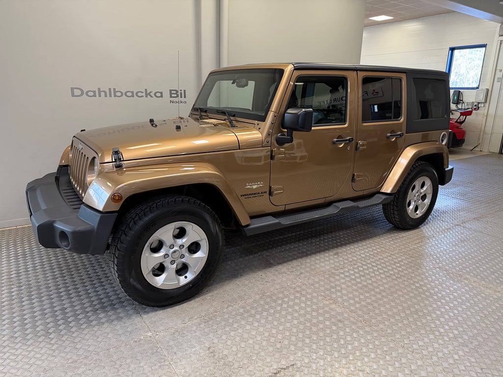 Jeep Wrangler Unlimited Sahara 2.8 4WD En ägare