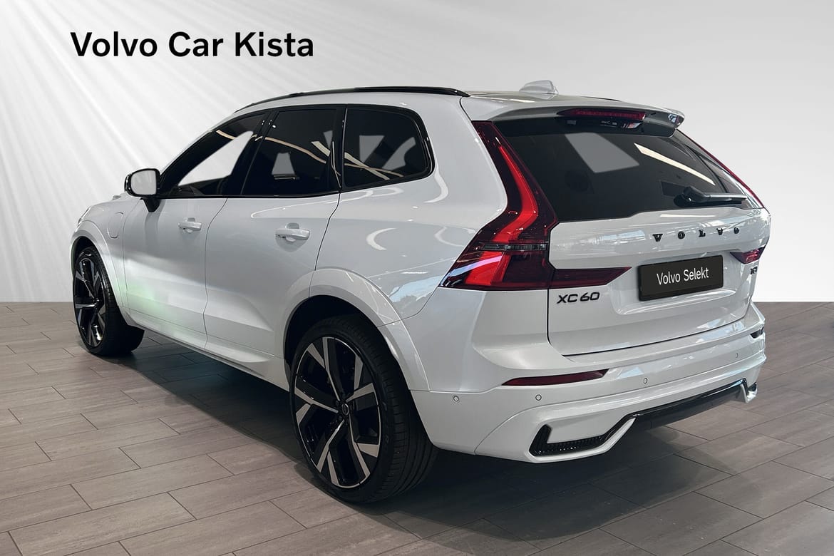 Volvo XC60 T6 Plus Nordic 2026, bild 4/10