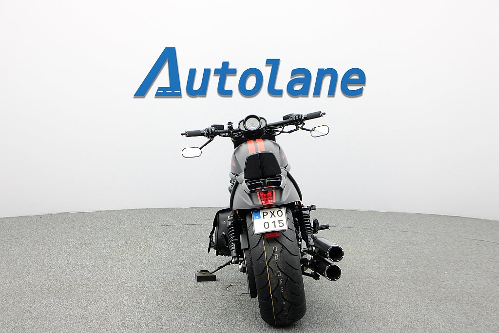 Harley-Davidson VRSCDX Night Rod Special *Vance & Hines Nyservad Nytt bakdäck