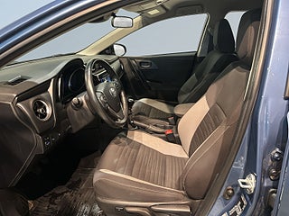 Toyota Auris 1.2 Turbo Active Kamkedja Mvärm Kamera Extraljus SoV – bild 7