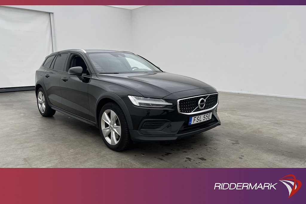 Volvo V60 Cross Country D4 AWD Momentum Värm VOC Kamera Drag